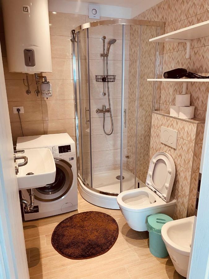 Blue Sky Apartment Koper Ngoại thất bức ảnh